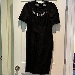 Glamorous Elegant 💯 Linen Midi Dress With Pearl Fringe Accent